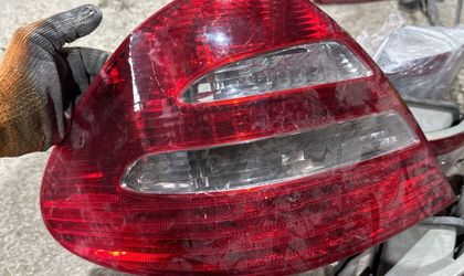 Фонарь задний левый Mercedes-Benz E-Класс W211...