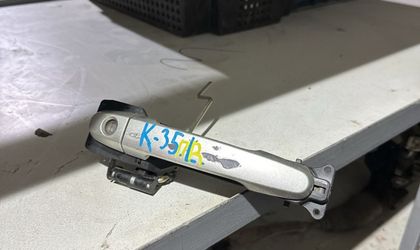 Ручка двери внешняя передняя правая Toyota Camr...