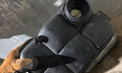 Бачок расширительный ОЖ Mercedes-Benz E-Класс, ...