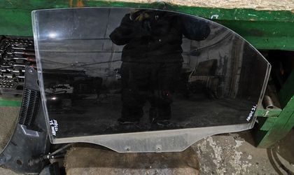 Стекло двери задней левой Chevrolet Lanos I 2009