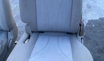 Сидения комплектом Mazda MPV, II (LW) 2002