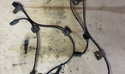 Датчик ABS передний Subaru Impreza GD WRX STI