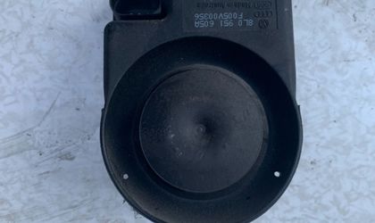 Звуковой сигнал Audi A4 B6 2003