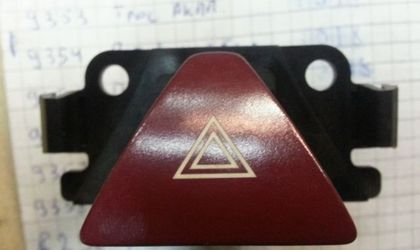 Кнопка аварийной остановки Peugeot 307 I 