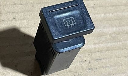 Кнопка обогрева заднего стекла Chery Amulet A15