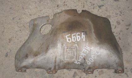 Кожух коллектора Daewoo Nexia 1.5L 8V