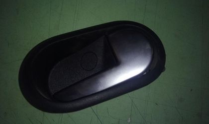 Ручка двери внутренняя правая Ford Fusion I 2005