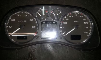 Приборная панель Peugeot 307 I 