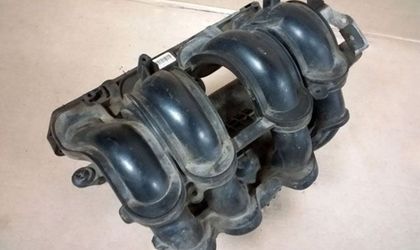 Коллектор впускной Ford Focus II  1.6