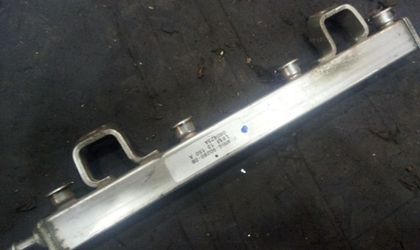 Рейка топливная Ford Focus II 2.0