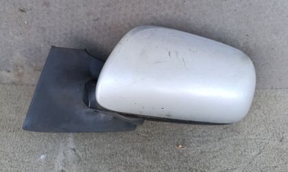 Зеркало боковое левое Toyota Vitz Ncp91