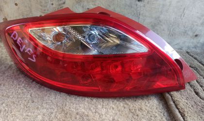 Фонарь стоп левый Mazda Demio DEJFS