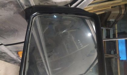 Зеркало заднего вида правое Nissan Terrano,  1994