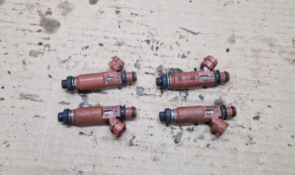 Форсунки топливные Mazda Demio I (DW) b5