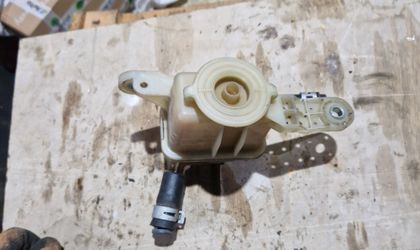 Бачок ГУР Subaru Impreza g12