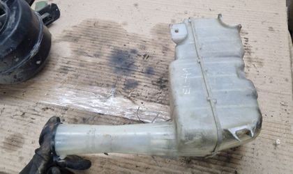 Бачок омывателя Toyota Corsa, IV (L40) 