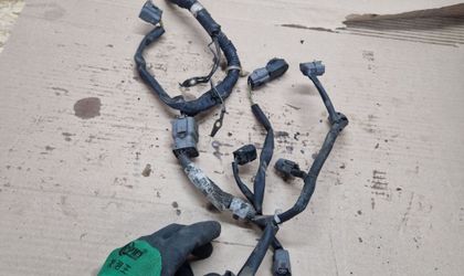 Проводка на форсунки Mazda Demio, I (DW) b5