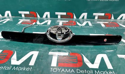 Накладка крышки багажника Toyota Camry, XV40 (2006—2009)
