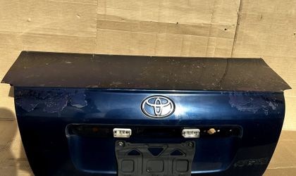 Крышка багажника Toyota Avensis, T250 рестайлинг (2006—2009)