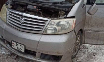 Toyota Alphard I (2002—2005) 2005