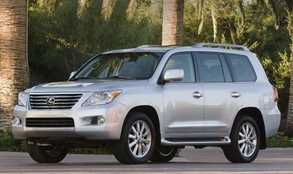 Lexus LX III 2010