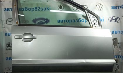 Дверь передняя правая Ford Fusion