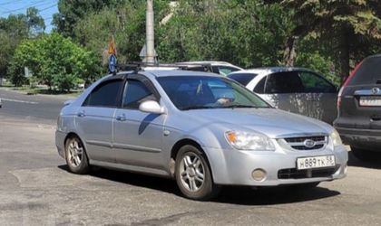 Kia Cerato I 2006