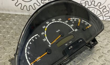Панель приборов Mercedes Sprinter W903 2.2D 2004