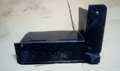 обшивка багажника BMW X5 Е53 3л Бензин м54 Бензиновый матор М54 BMW X5 2002г, № 33729933, объем 2979 см3 2002
