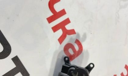 Сервопривод заслонок печки Skoda Fabia 5J2 1.4