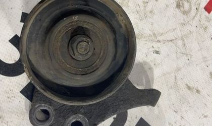 Ролик натяжной навесного оборудования Nissan