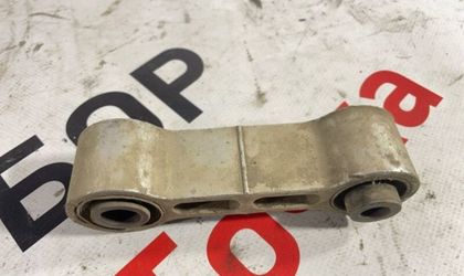 Рычаг подвески Nissan Cefiro A33 VQ20 2002