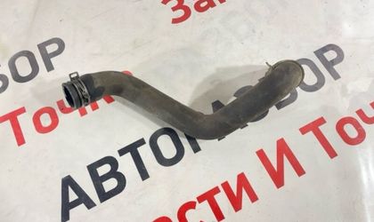 Патрубок системы охлаждения Ford Focus CB8 1.6L
