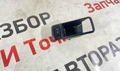 Кнопка стеклоподъемника передняя правая Ford C-Max