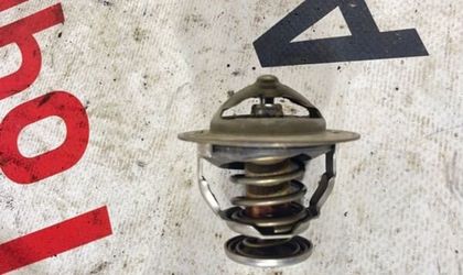Термостат Toyota Corolla 120 1nzfe 2002