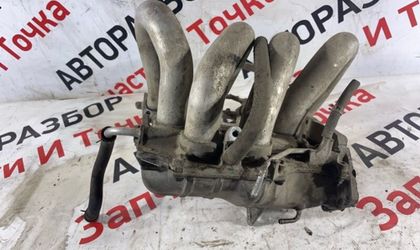 Коллектор впускной Nissan Primera P12 QG18DE 1.8