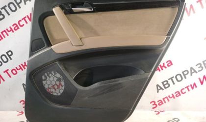 Обшивка боковой двери задняя правая Audi Q7