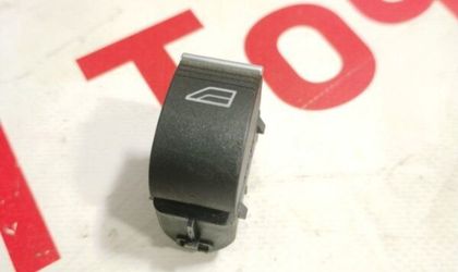 Кнопка стеклоподъемника задняя Ford Focus