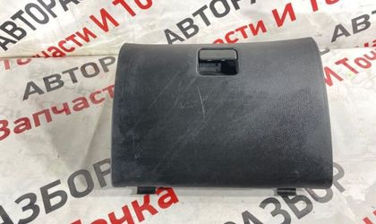 Бардачок Mitsubishi Lancer CS 1.6 4G18 2006