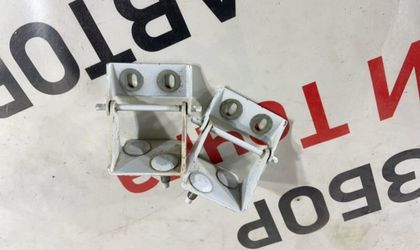 Петля крышки багажника Ford Focus CB8 1.6L sigma