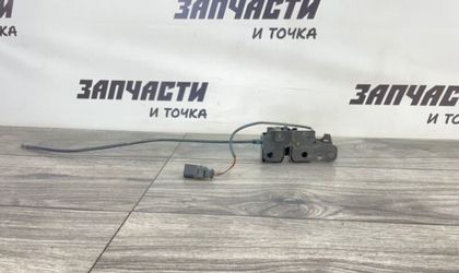 Замок капота Audi Q7 внедорожник 3.0 cjtc 2010