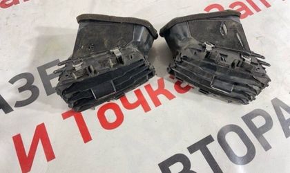 Воздуховод салона Ford Focus CB8 1.6L sigma 2012