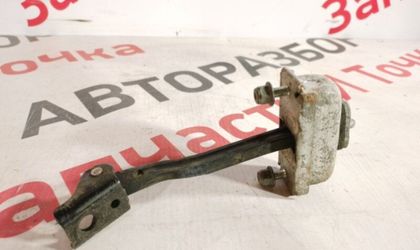 Ограничитель двери передний правый Ford Focus