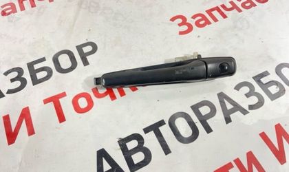 Ручка двери внешняя передняя левая Mitsubishi