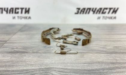 Пружины барабанных тормозов задние левые Nissan