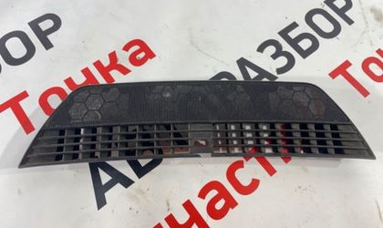 Накладка на торпедо Audi A4 B6 седан AMB 2002