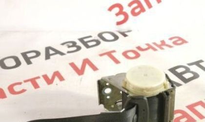 Ремень безопасности задний левый Ford Focus