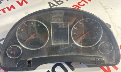 Панель приборов Audi A4 B6 седан AMB 2002