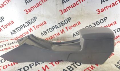 Подлокотник Toyota Corolla 120 1nzfe 2002