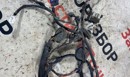 Проводка двери передняя правая Nissan Primera P12